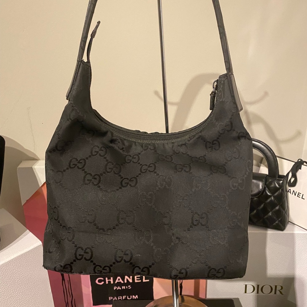 Gucci Mini Hobo - Picture 2 of 10